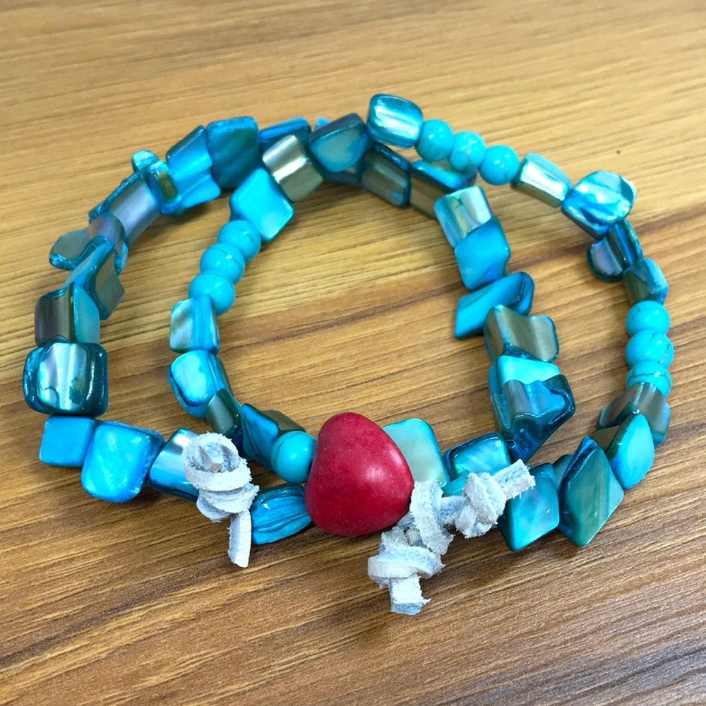 Blue Sea Shell Beaded Ladies Bracelet,  Handmade Artisan Made Ladies Bracelet